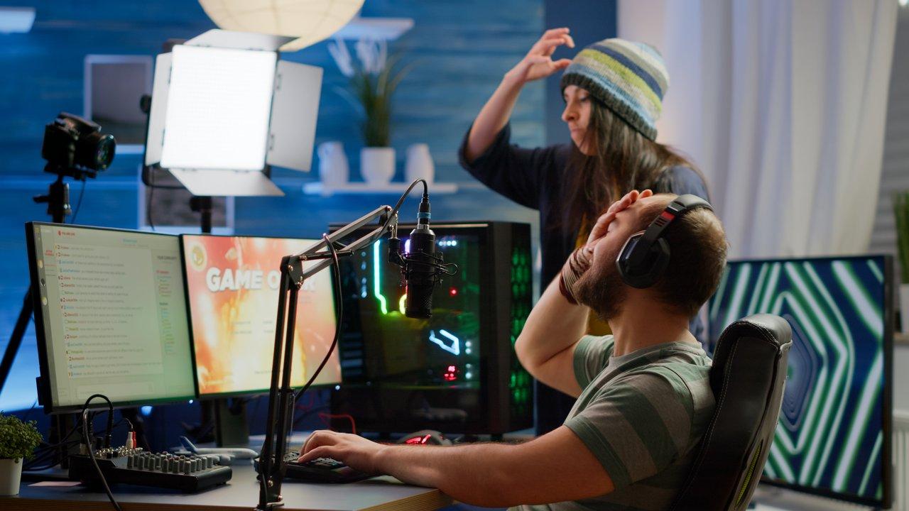 L’évolution des rivalités entre streamers sur Twitch : enjeux et conséquences