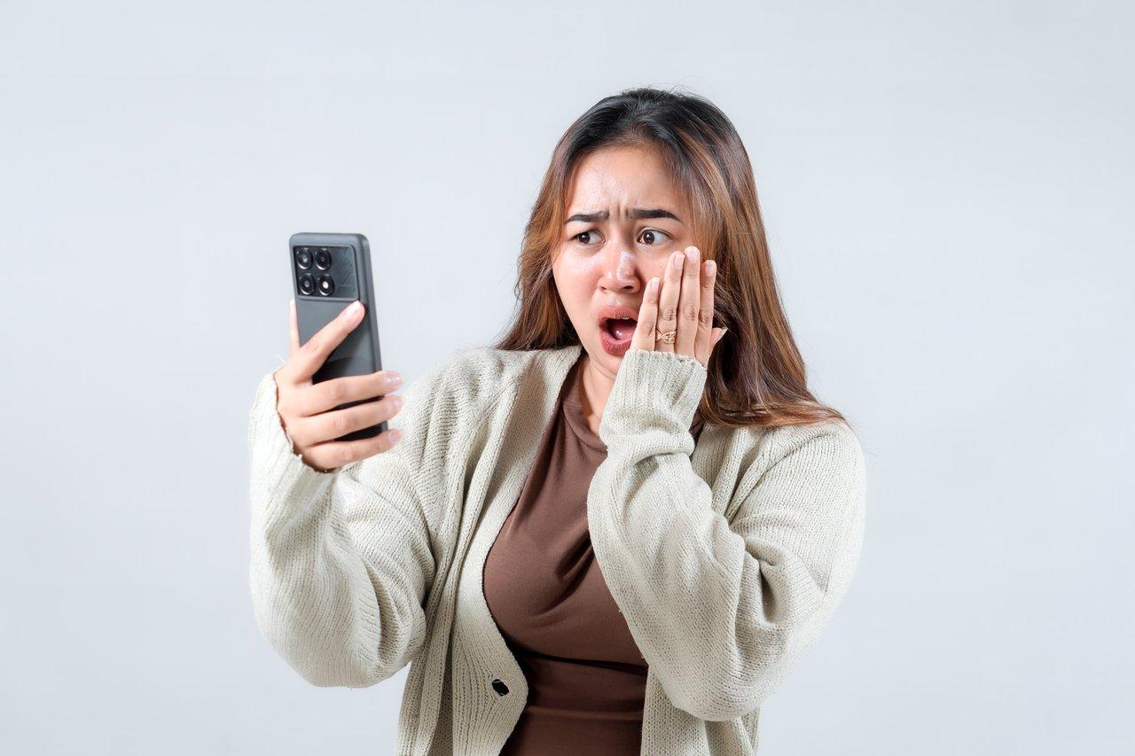 Quand des tweets ressurgissent : grands scandales liés à de vieux posts