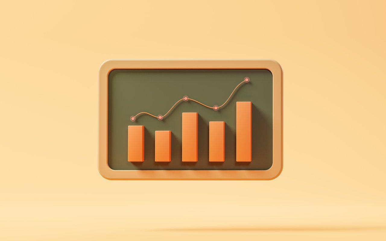 Capture d'écran du tableau de bord YouTube analytics illustrant la fluctuation des vues des créateurs français.