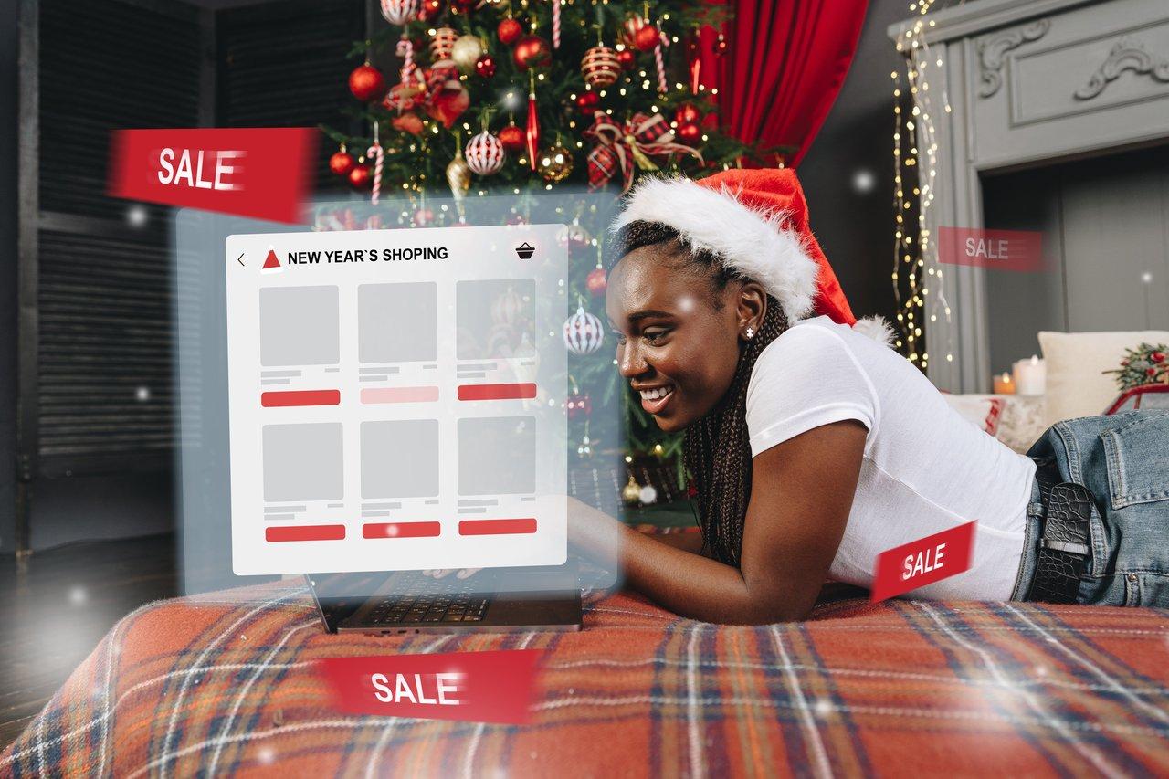 Une interface de site e-commerce festive offrant une expérience utilisateur chaleureuse et fluide pour la période des fêtes.
